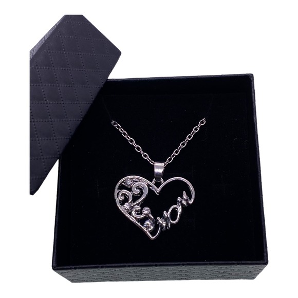 20" Silver Filigree Imitation Diamond Mom Heart Necklace Necklace - Picture 1 of 6